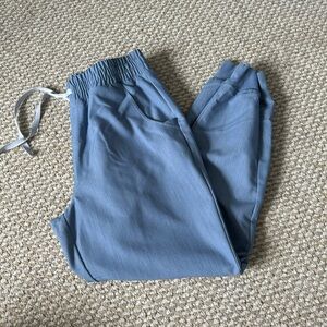 FIGS High waisted Zamora Heather Indigo scrub joggers